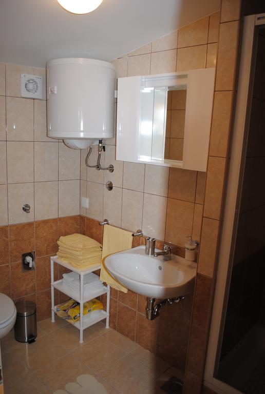 Apartments Kairos - Bili 9 Kaštela Camera foto
