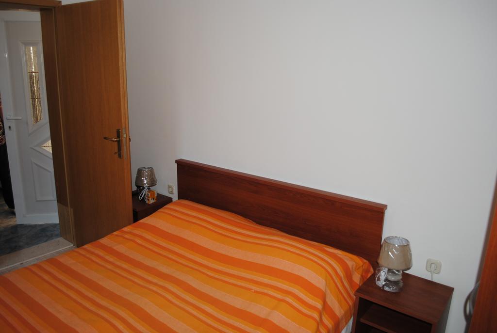 Apartments Kairos - Bili 9 Kaštela Camera foto